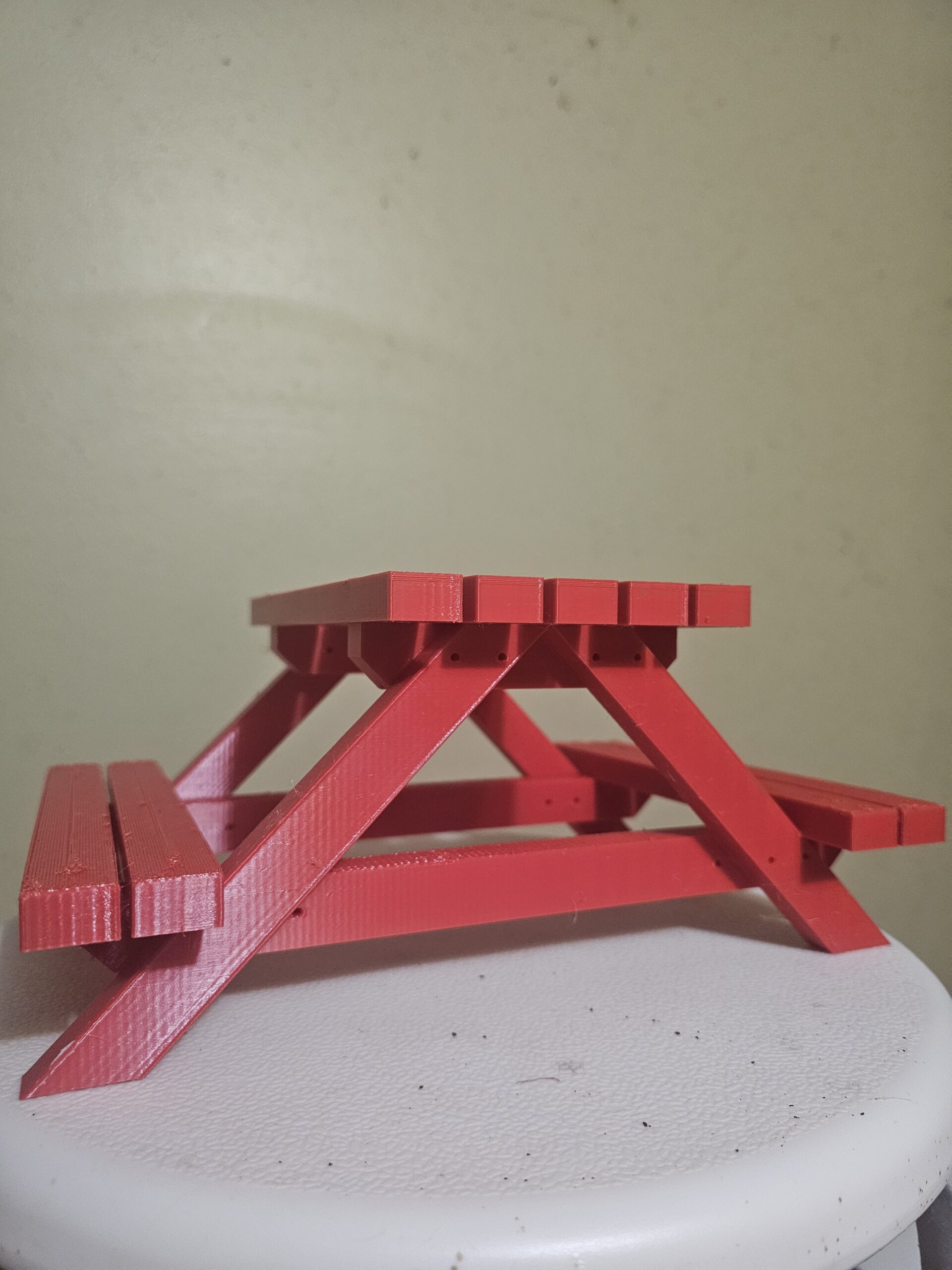 Mini Picnic Table Squirrel Feeder – 3D Printed Backyard Snack Station - Image 4