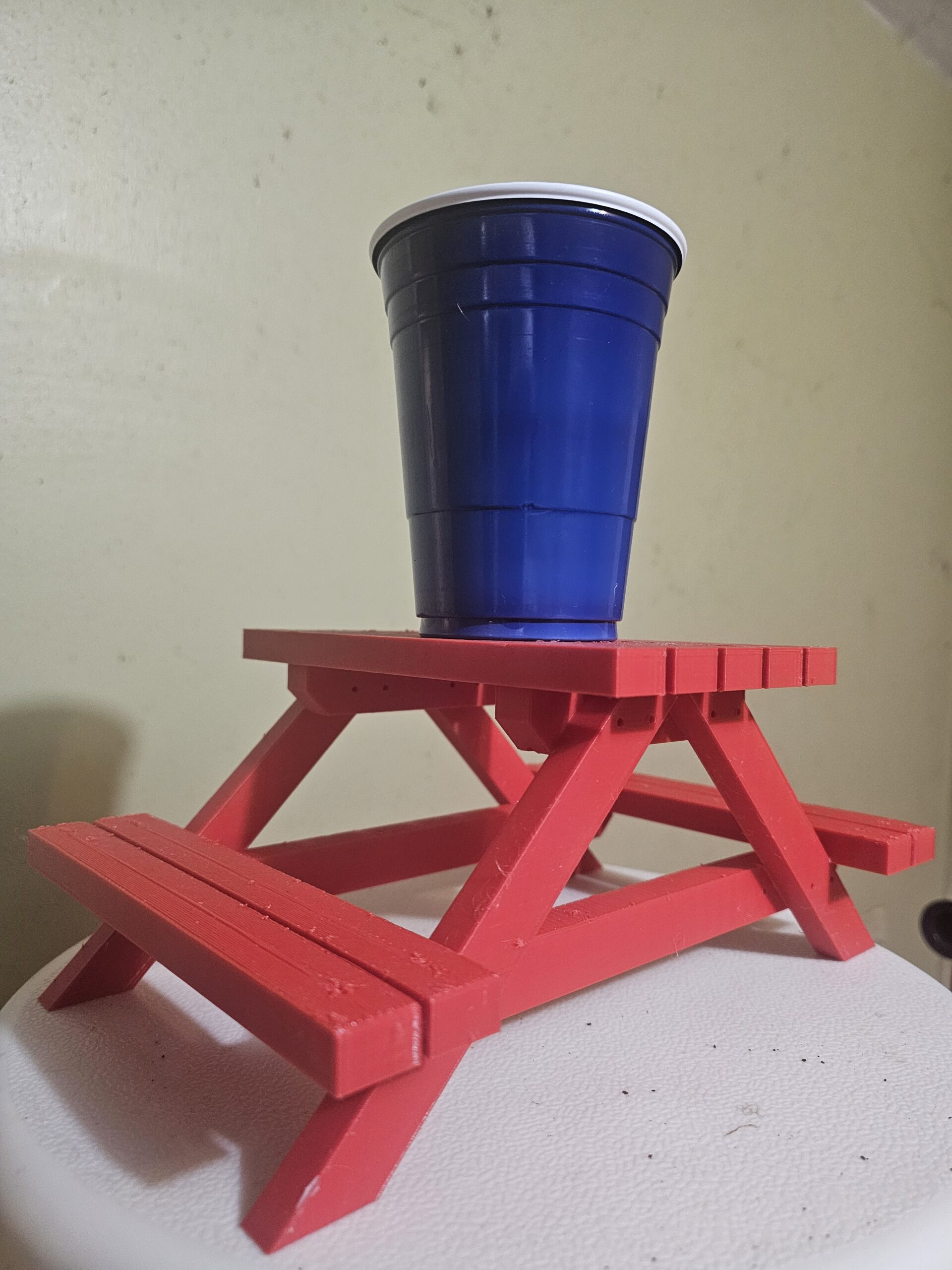 Mini Picnic Table Squirrel Feeder – 3D Printed Backyard Snack Station - Image 5